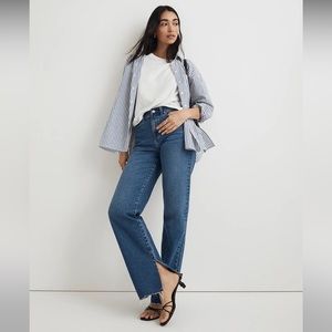High Rise Baggy Straight Jeans with Slit and Raw Hem Rigid